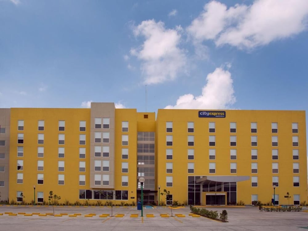 City Express by Marriott Irapuato Norte 3/60