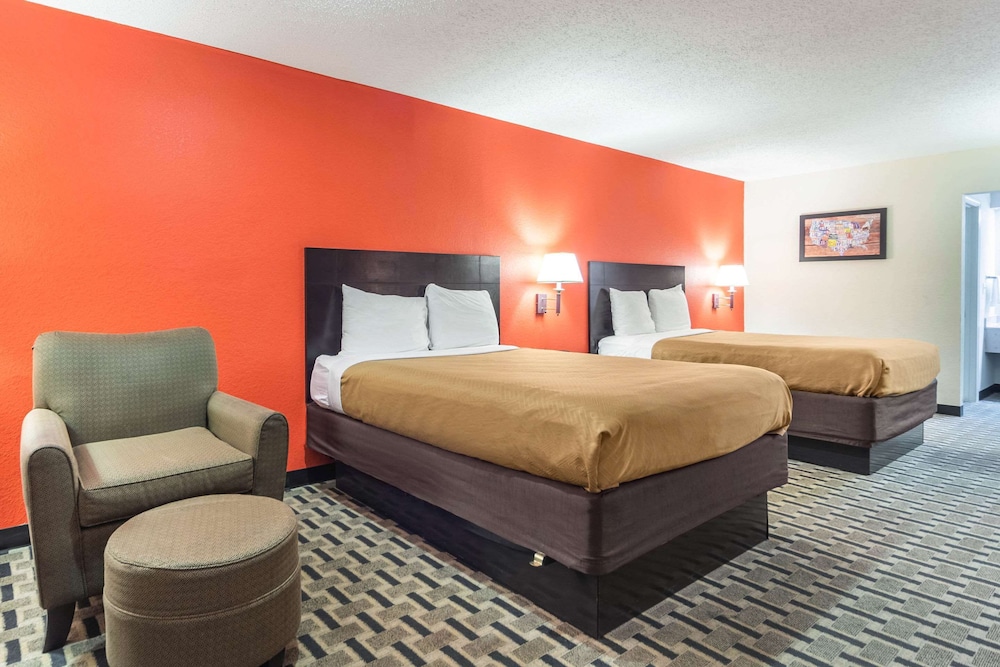 Econo Lodge Laurel, MS 15/31