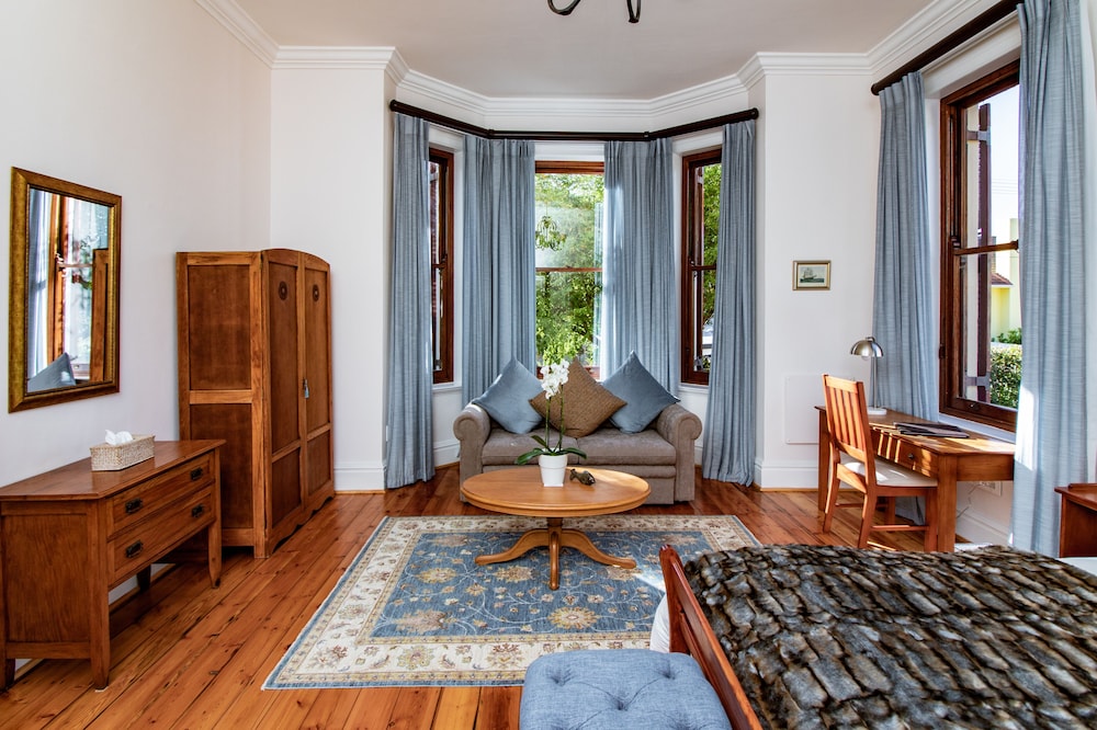 Carmichael Guest House 21/76