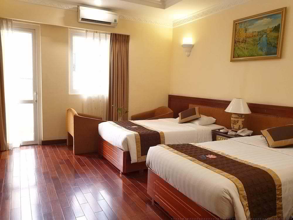 Huong Sen Hotel 21/71