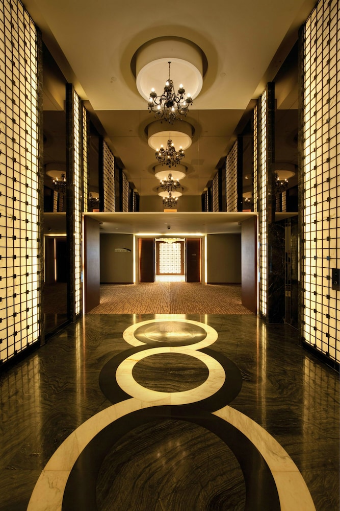 Swiss Grand Xiamen 5/50