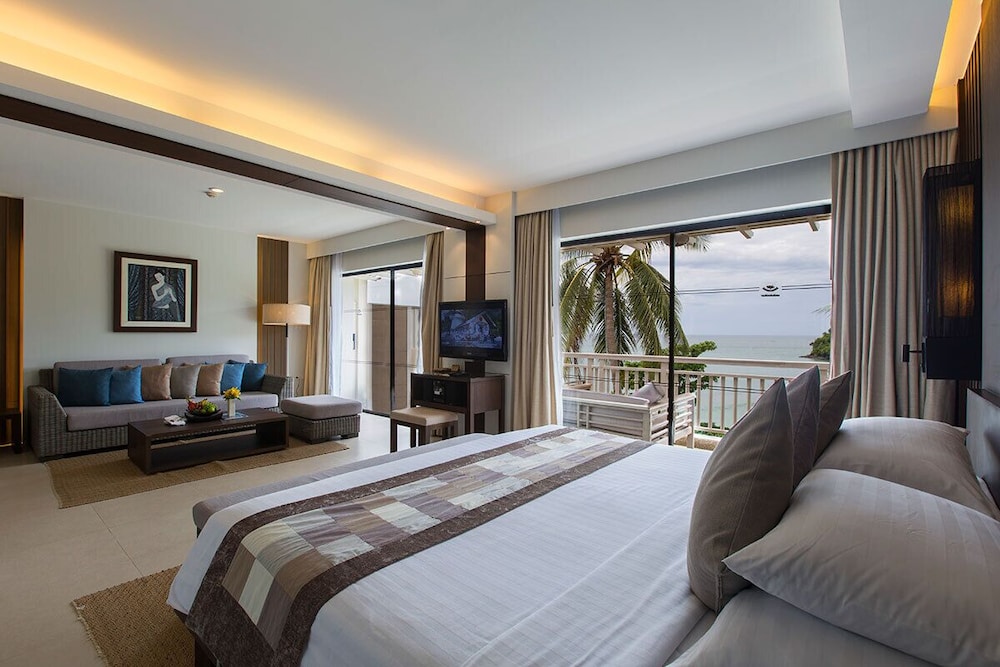Cape Panwa Hotel 15/68