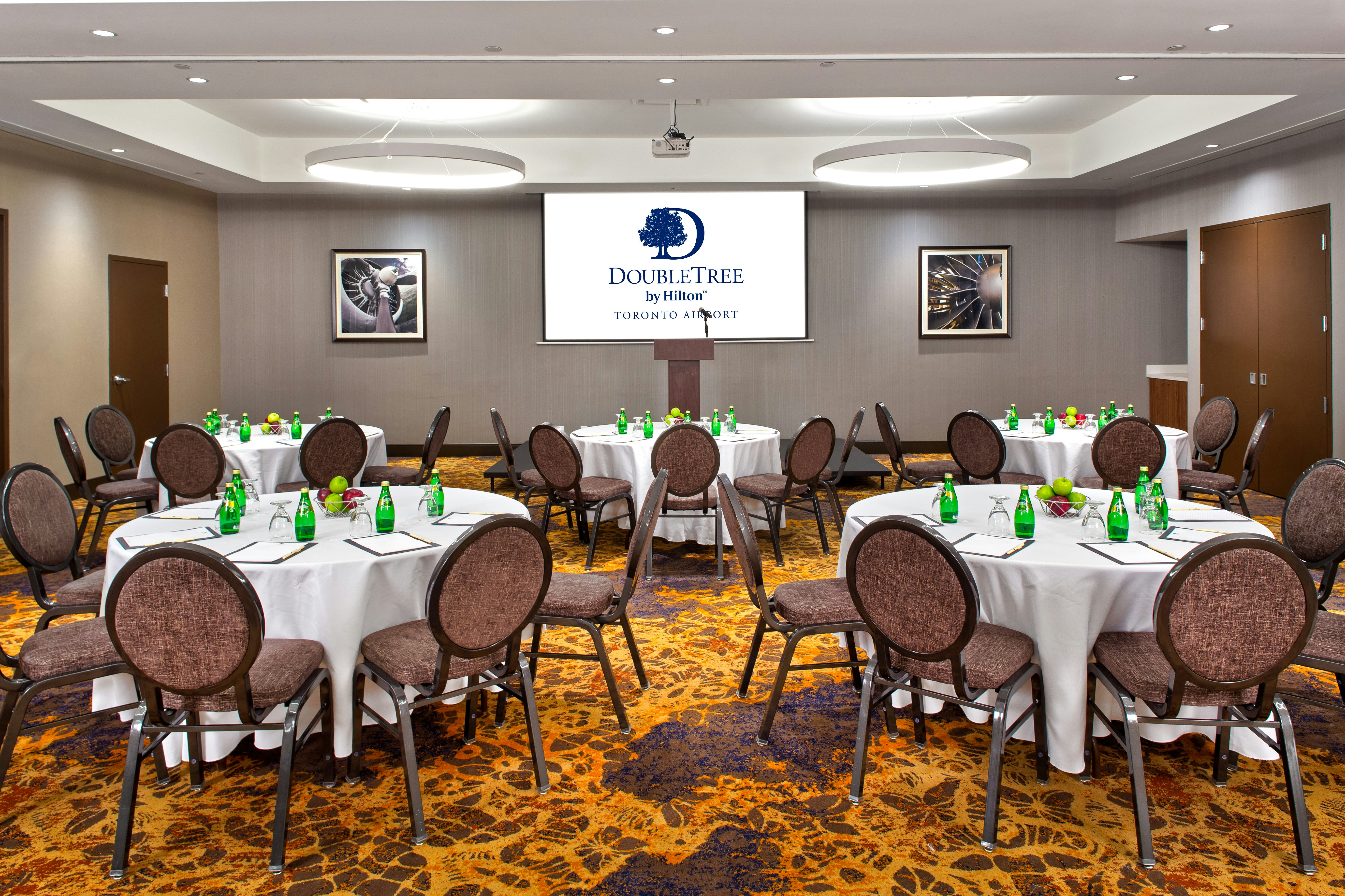 Doubletree by Hilton Toronto Airport 41/47