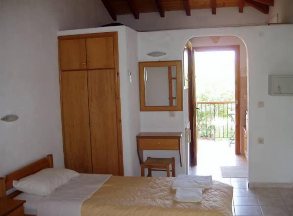 VILLA KAVOURAKIA 26/57