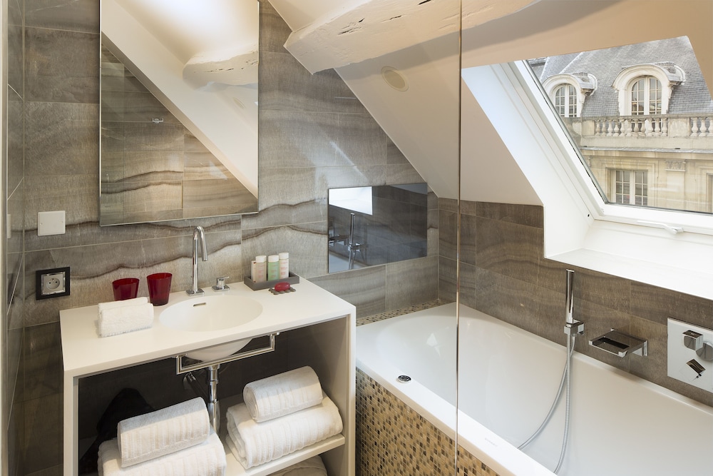 Hotel De Seze 24/50
