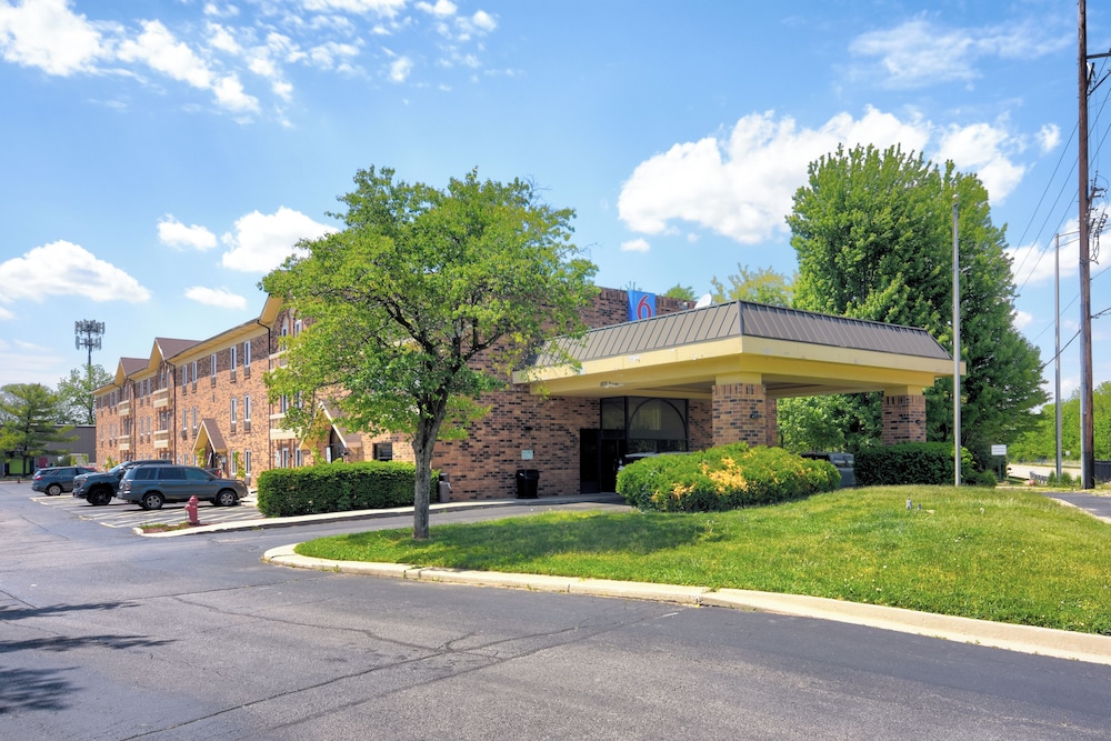 Motel6 Libertyville, IL 39/50