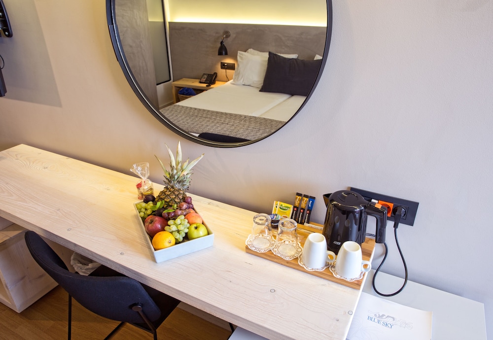 Blue Sky City Beach Hotel - Adults Only 24/33