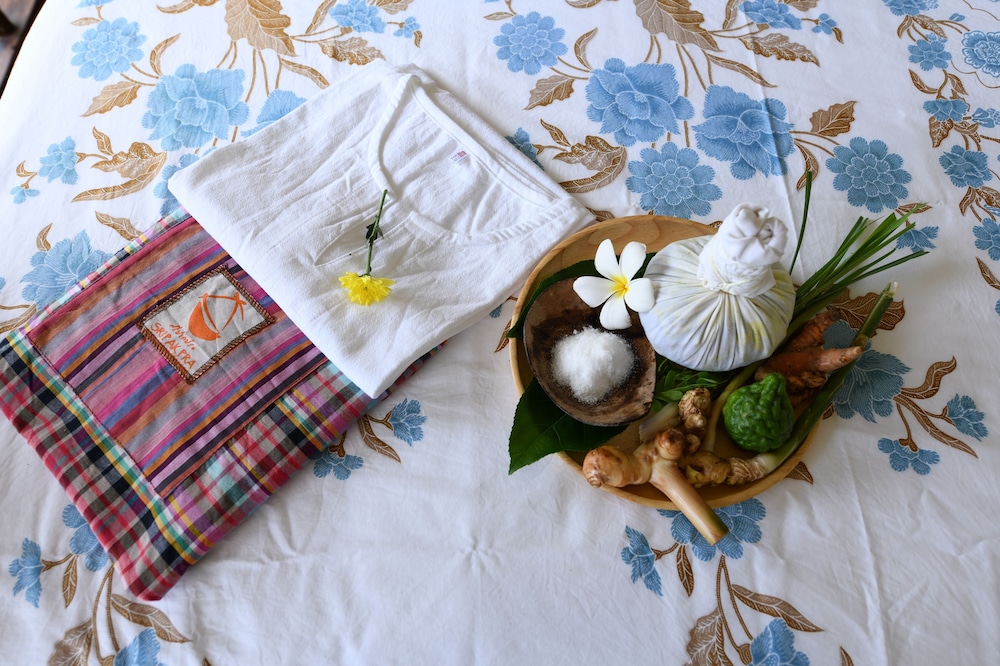 Sripakpra Boutique Resort 2/50