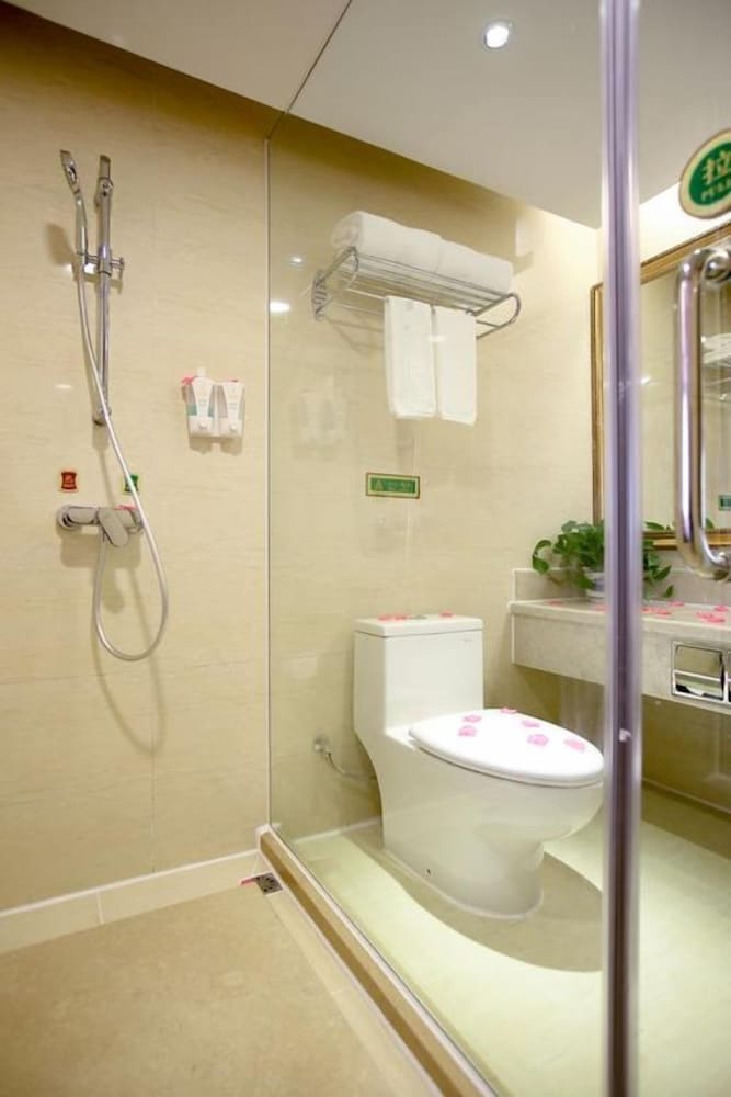 Vienna 3 Best Hotel (Guangzhou Convention & Exhibition Center Chigang Road) 55/55