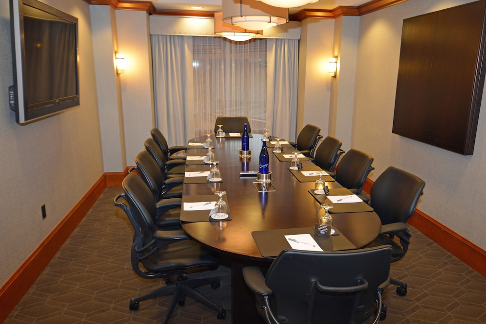 Hampton Inn Suites Saratoga Springs Downtown 57/69