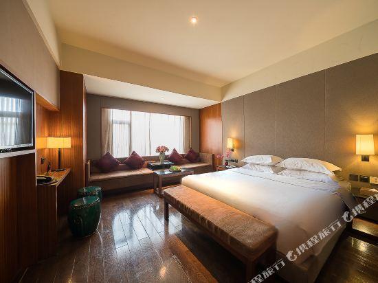 Ruili Hotel 10/40