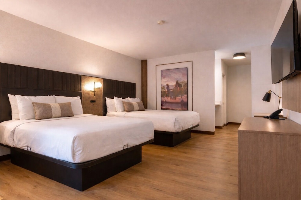Merry Acres Inn 12/50