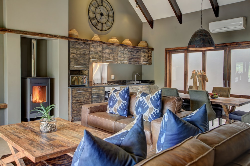 Bush Villas Self-Catering At Botlierskop 27/50