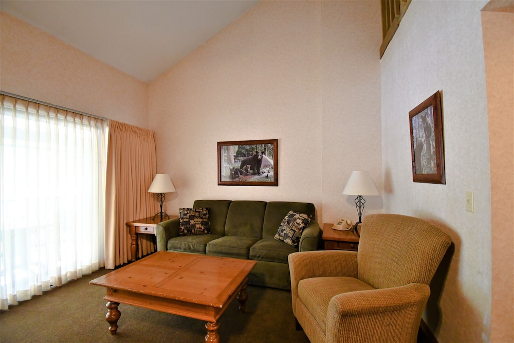 Lagonita Lodge 33/50