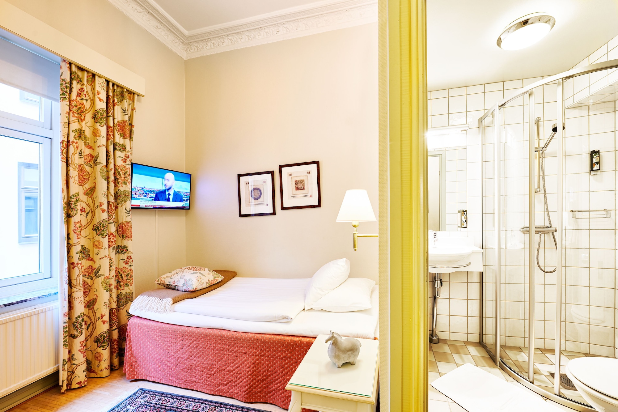 Single room
