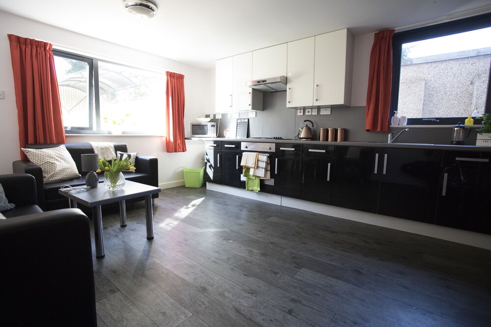 Beaverbank Place - Campus Residence 25/41