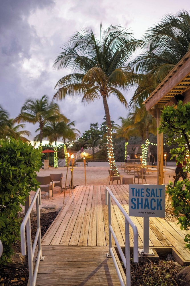 Morningstar Buoy Haus Beach Resort at Frenchman's Reef, Autograph Collection 34/50