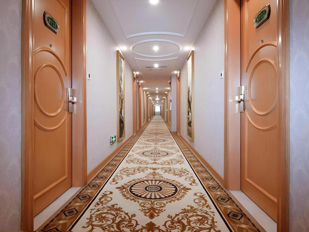 Vienna Hotel (Shenzhen Taoyuanju) 42/59