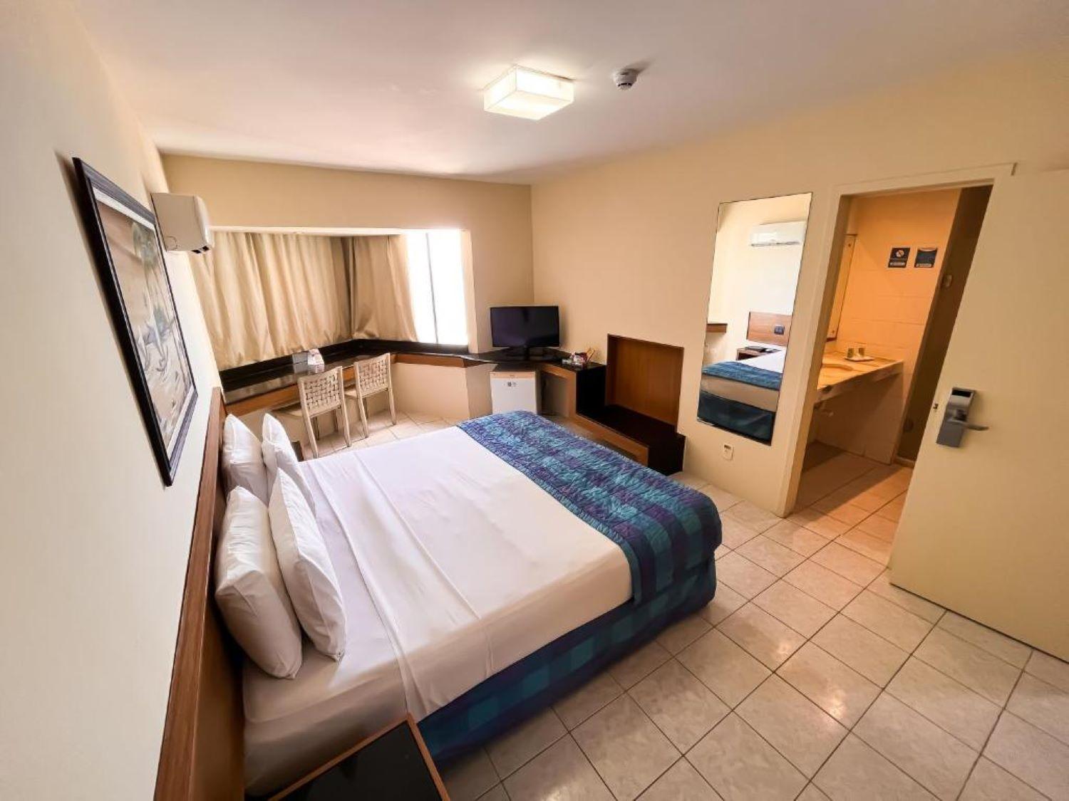 Deluxe, Side Sea View