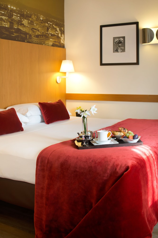 Starhotels Tourist 6/45