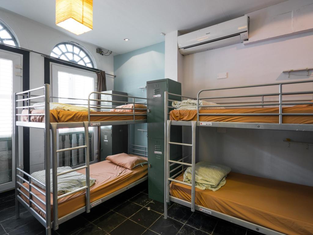 Mixed Dorm, 10 Beds