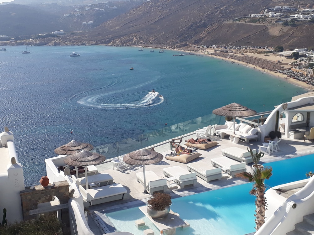 Smy Mykonos Suites Villas 47/50