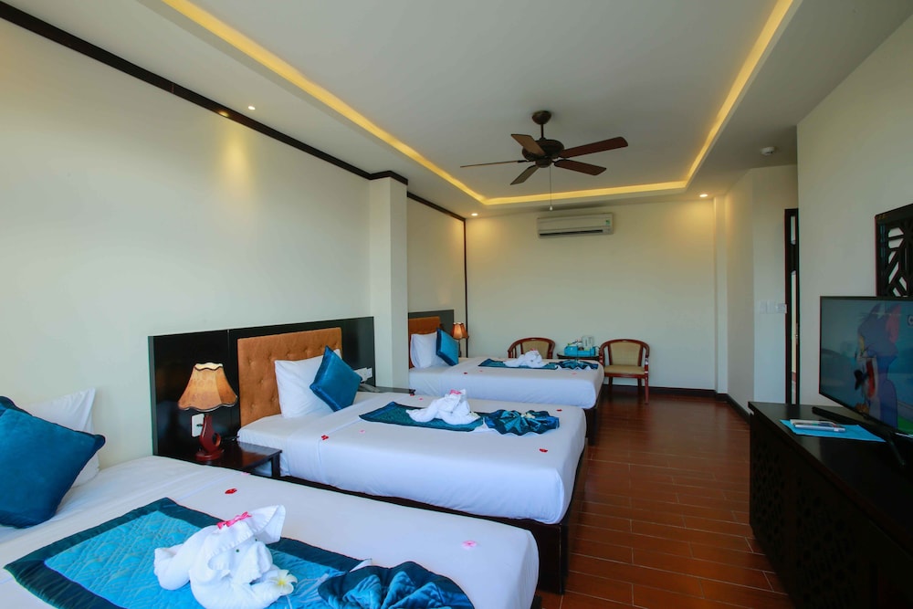 Silk River Hoi An Hotel & Spa 11/49