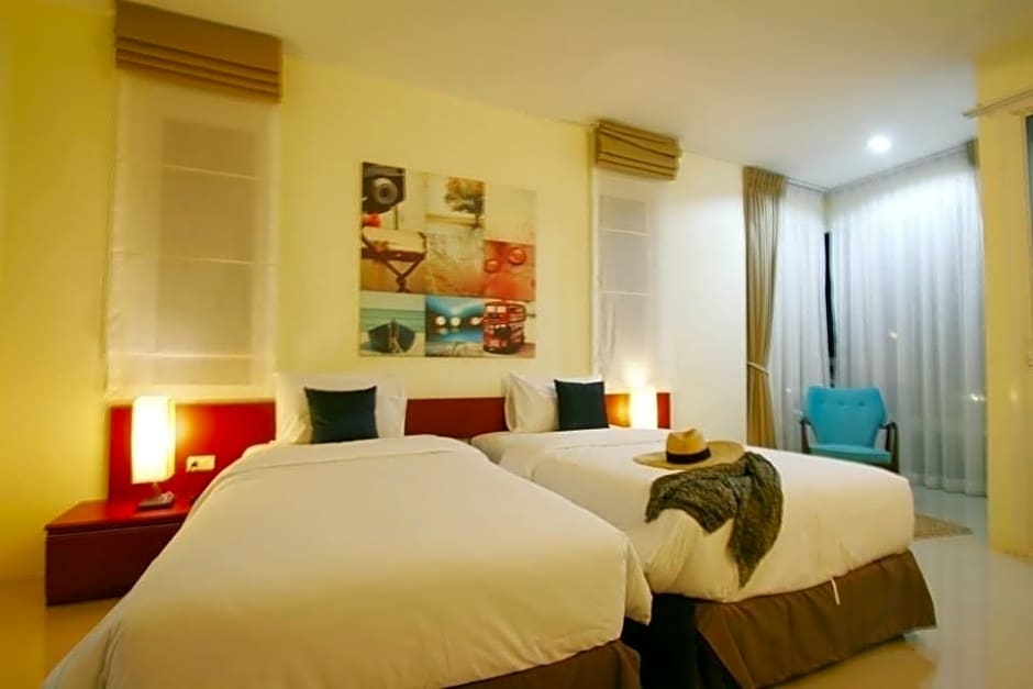 Apo Hotel 5/21