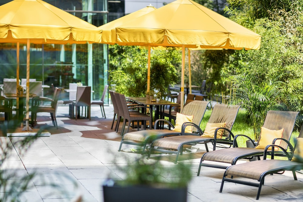 OREA Hotel Angelo Praha 60/61