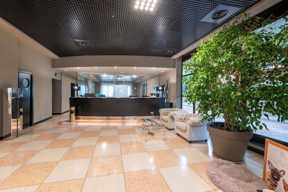 Hotel Palace Verona 12/70