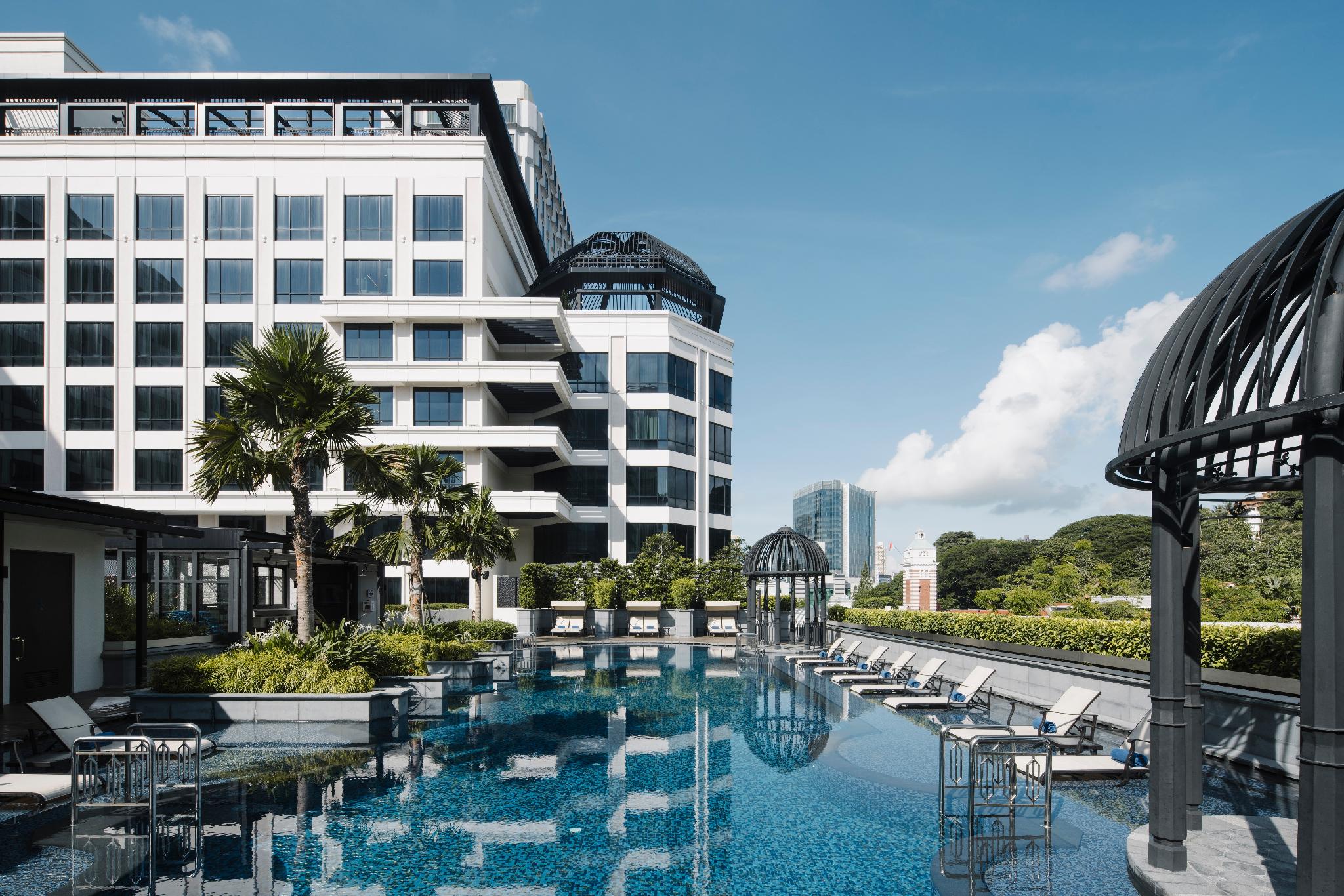 Grand Park City Hall in SINGAPORE