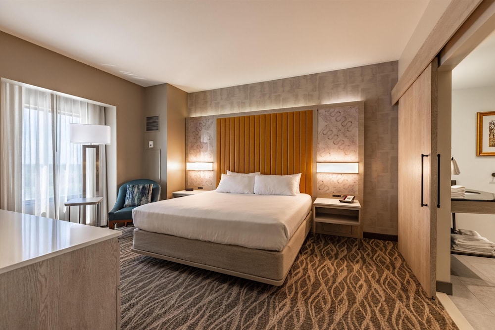 CHEROKEE CASINO & HOTEL WEST SILOAM SPRINGS 11/50
