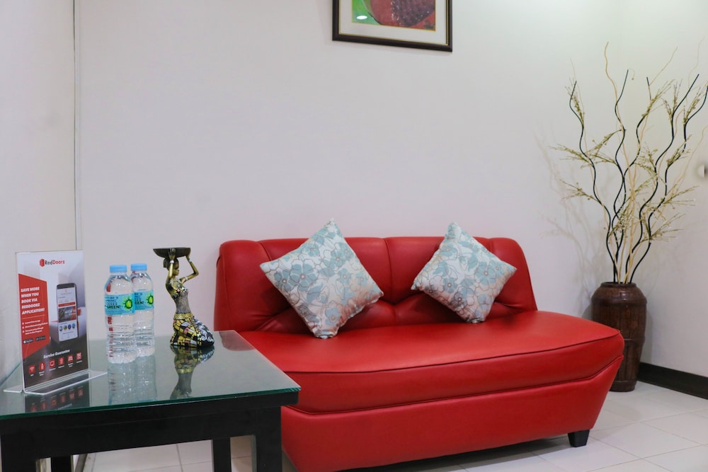 Reddoorz Plus Mabolo Cebu 46/54