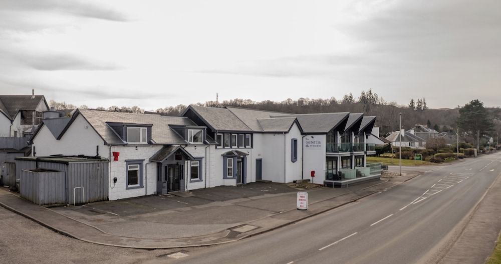 Oyster Inn 33/46