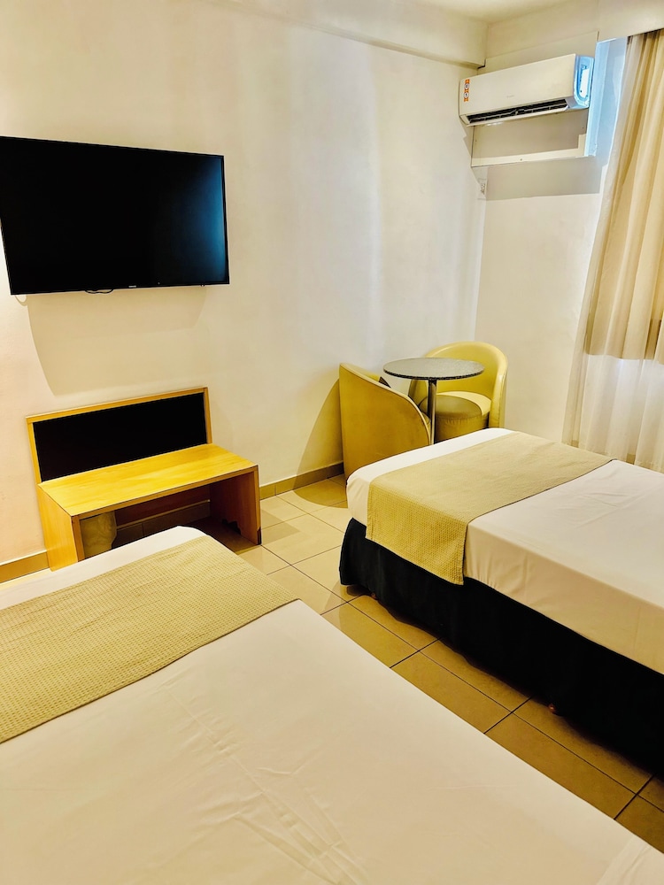 غرفة قياسية بسريرين منفصلين، Copacabana Mar Hotel 2/9