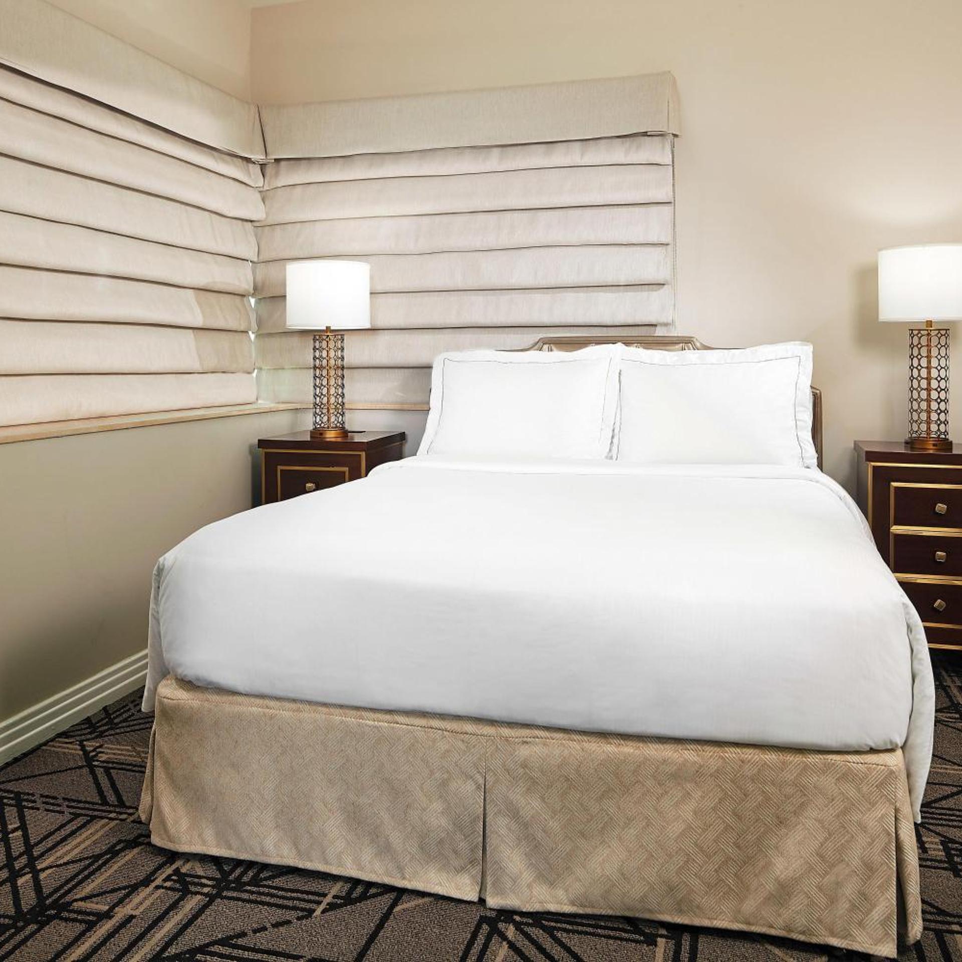 جناح بغرفتي نوم مع أريكة لذوي الإعاقة، Hilton Grand Vacations Club McAlpin Ocean Plaza Miami 2/3