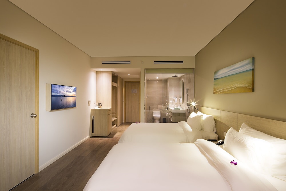 Deluxe, Twin Beds