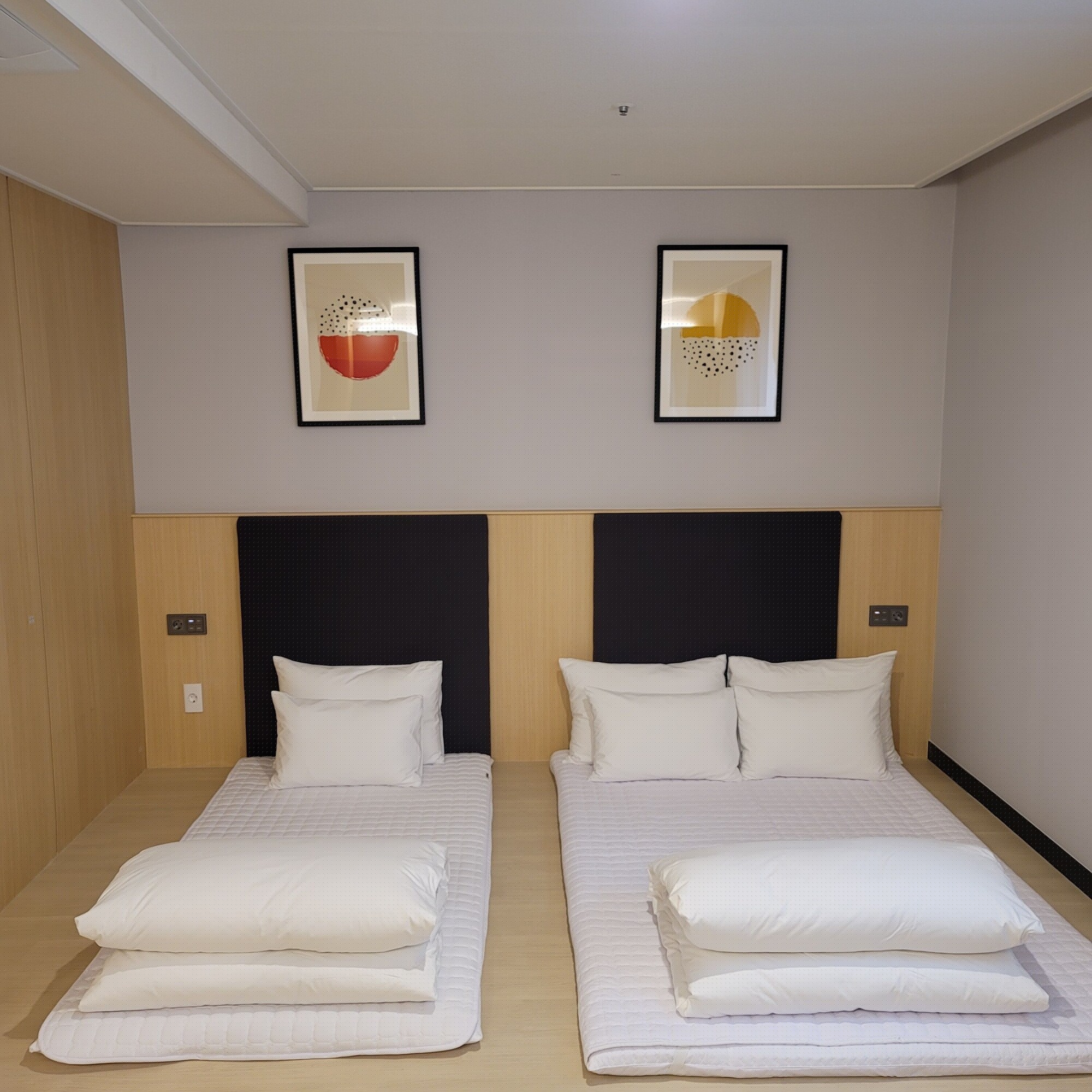 Ondol, Family, Futon Bed