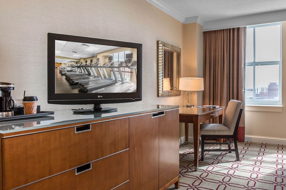 Omni Providence Hotel 65/75