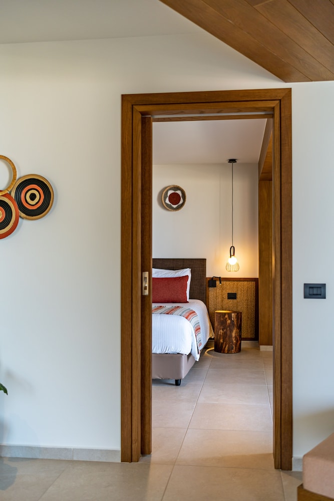 Minos Ambassador Suites Spa 19/50