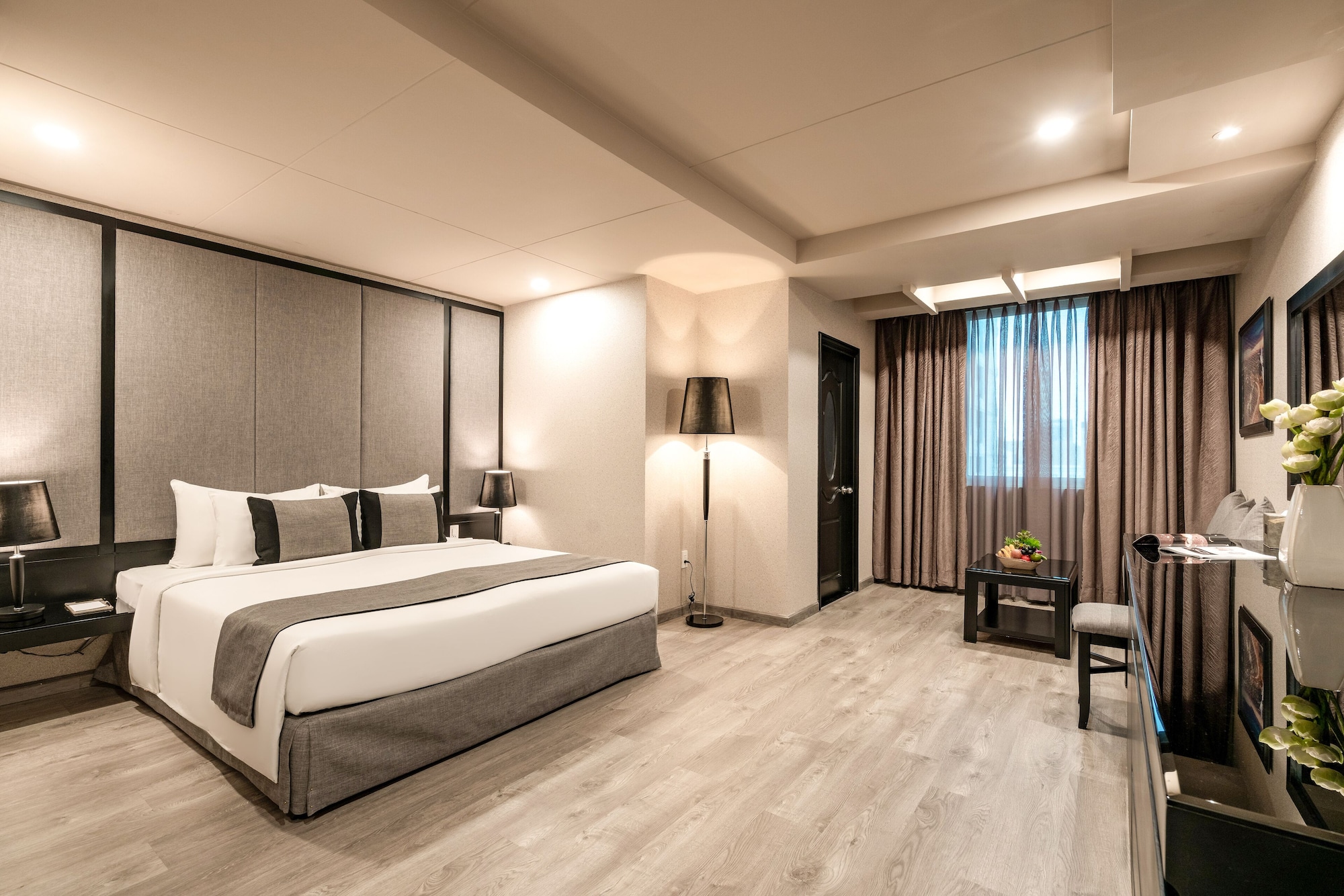 Executive, City View