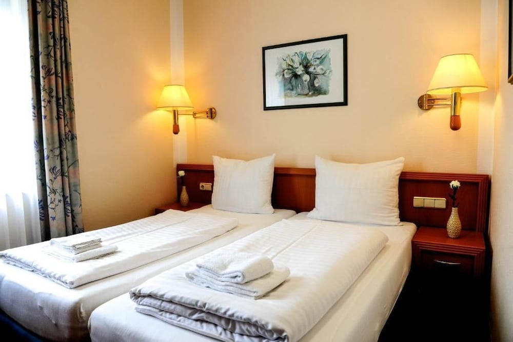 Hotel Opal 19/60