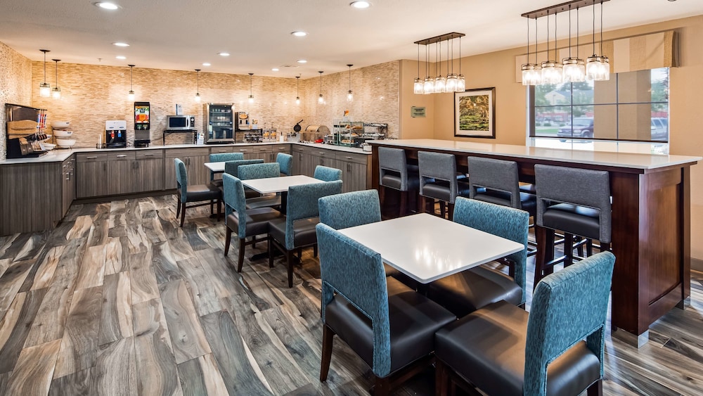 Best Western Lafayette Inn 13/16
