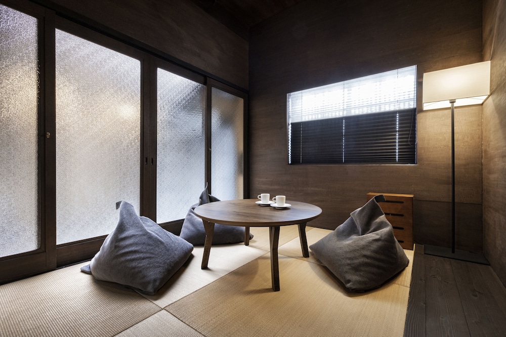 Rinn Premium Machiya Townhouse Kyoto Nijo Castle North [VR] 38/50