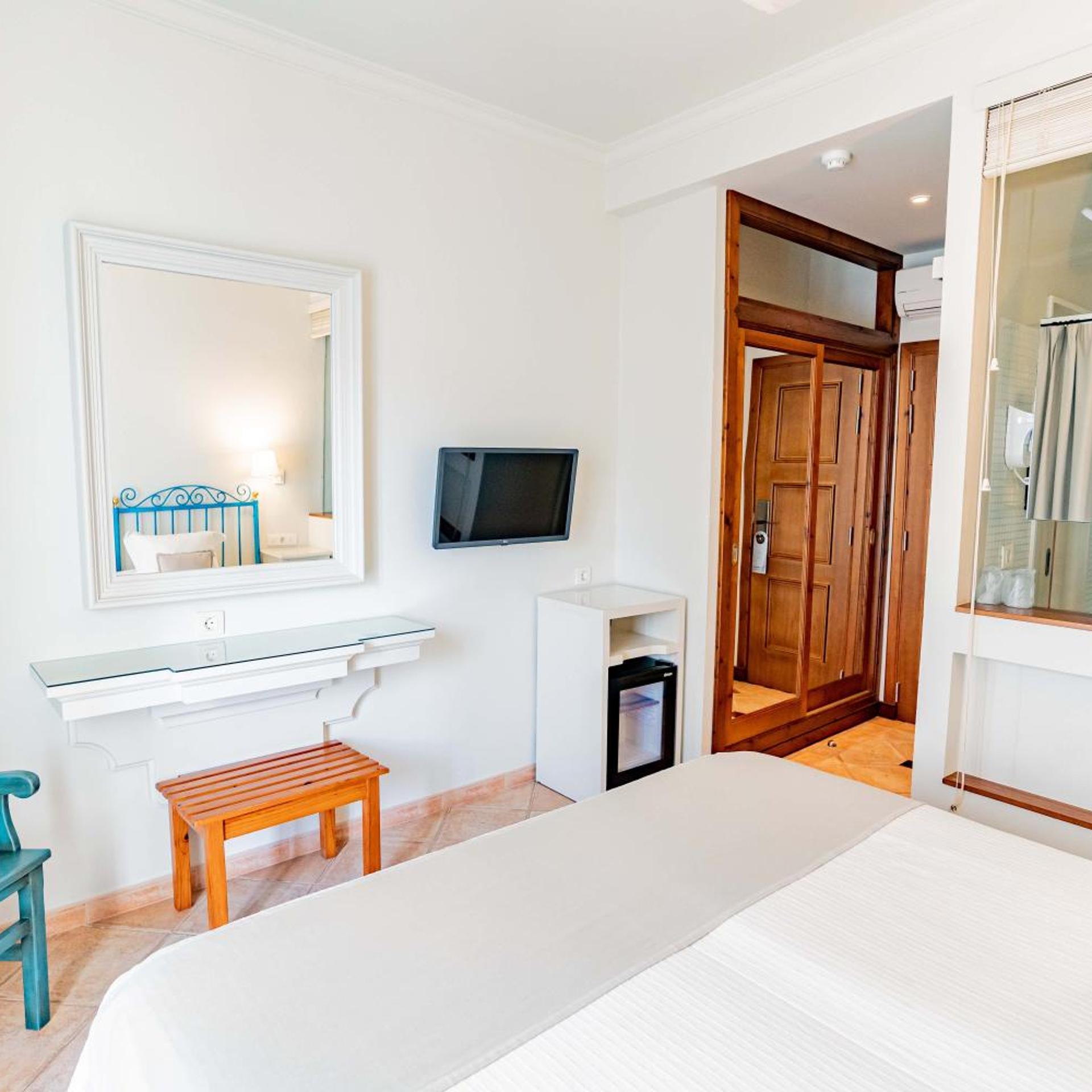 HOSTAL LA SAVINA 19/58