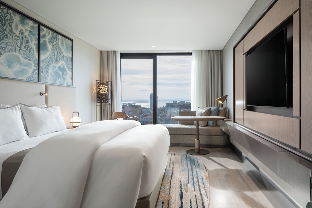 Room at The Westin Istanbul Nisantasi, ISTANBUL