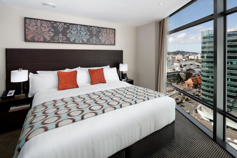 Rydges Wellington 11/69