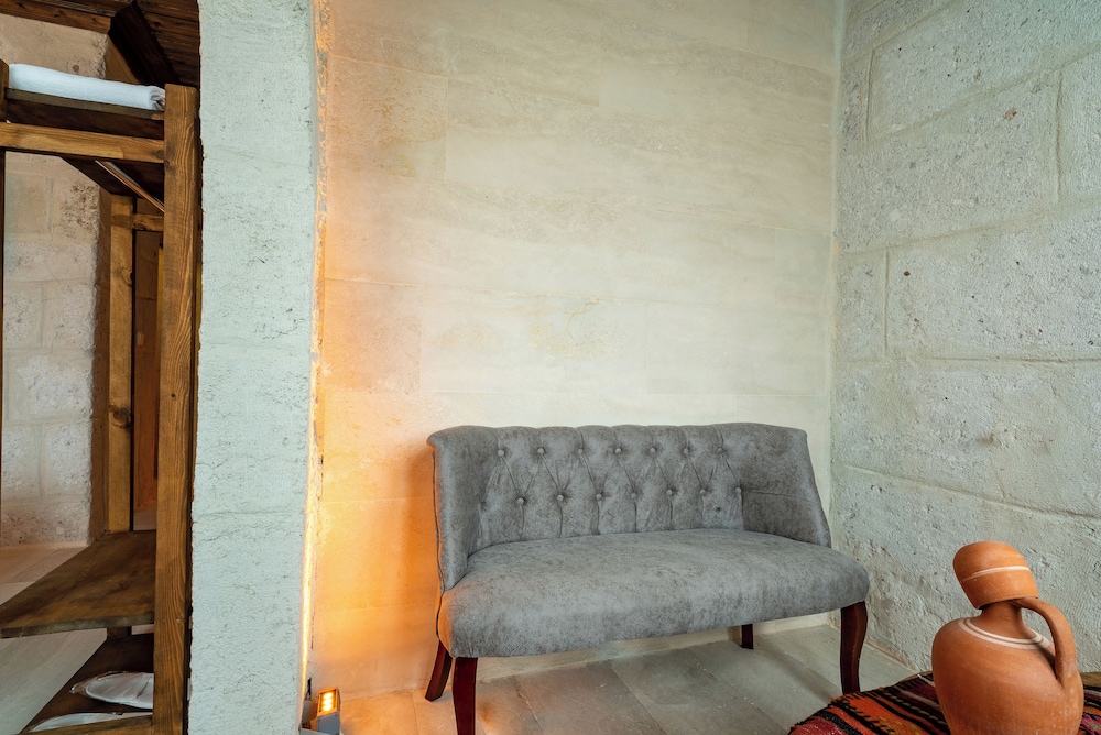Snora Cave Cappadocia 2/50