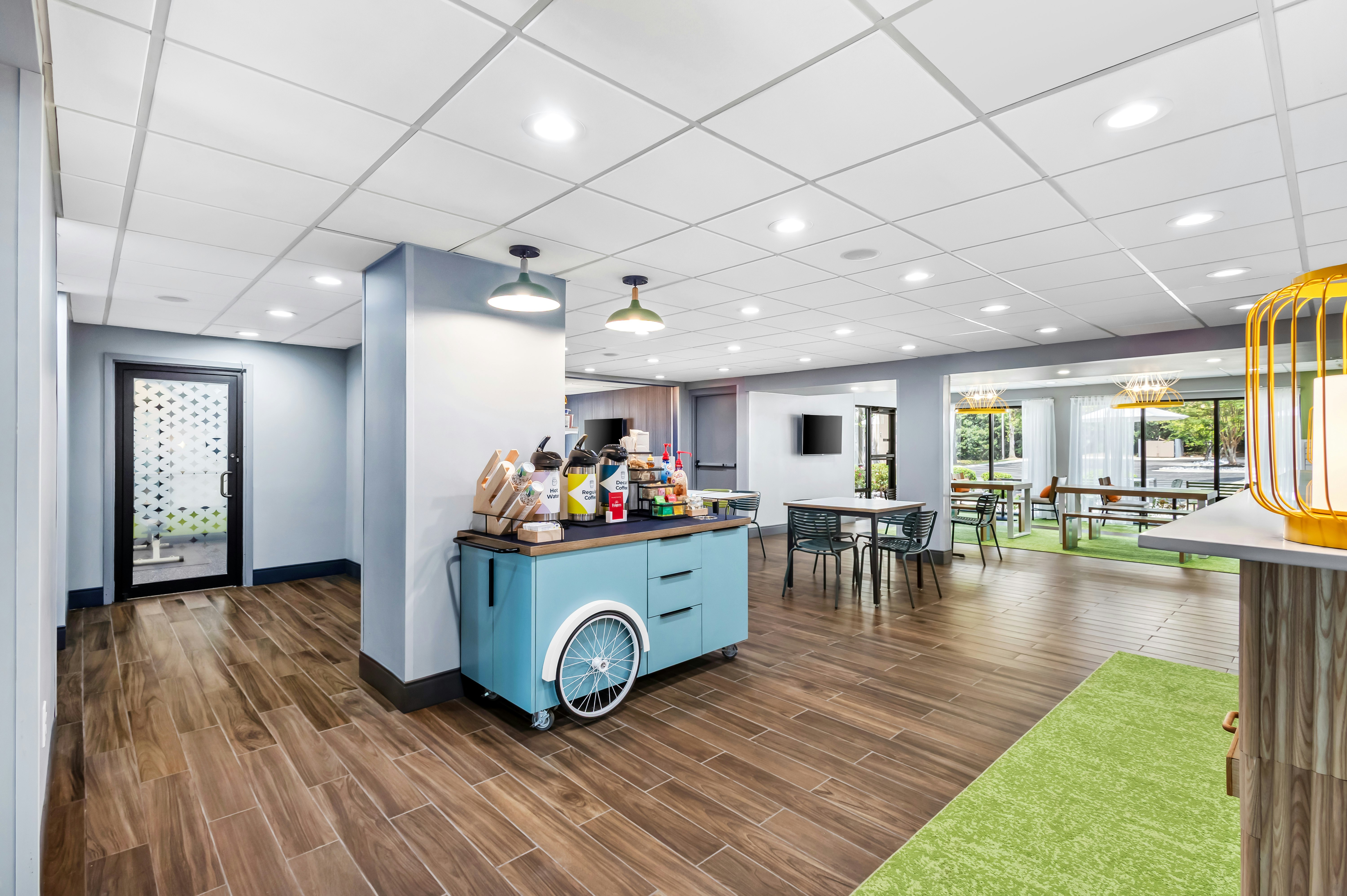 Spark by Hilton Alpharetta Roswell 19/20