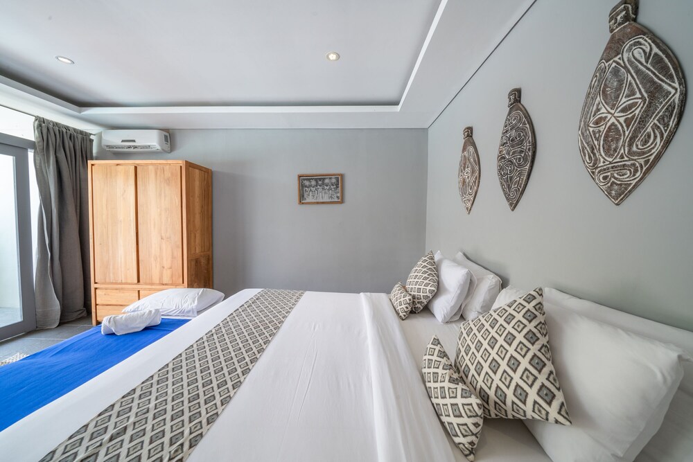Villa Nahema 3/50